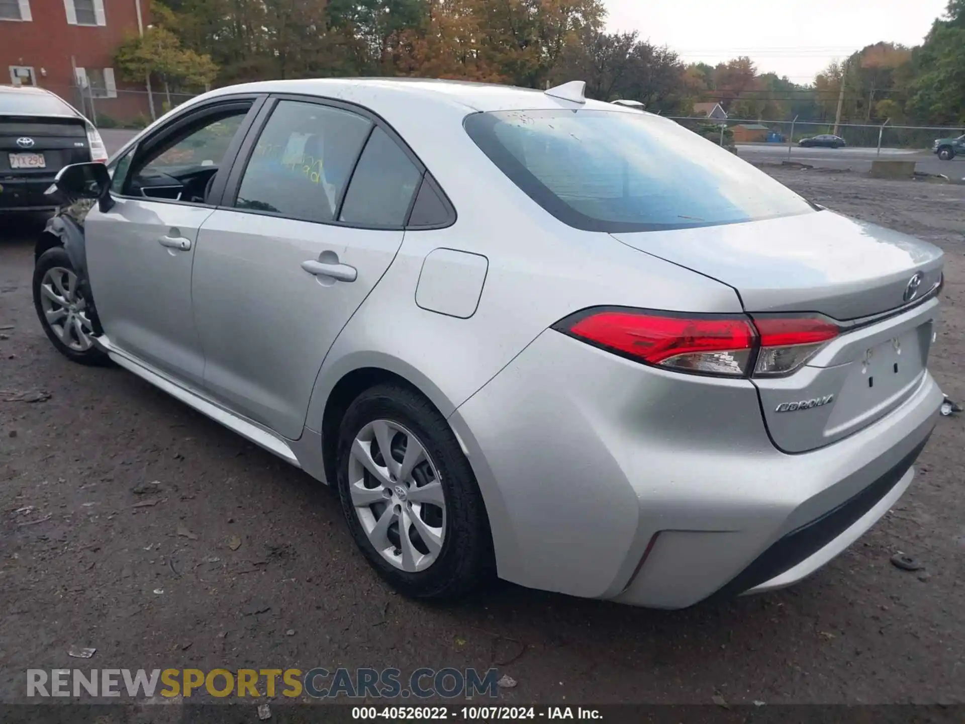 3 Photograph of a damaged car 5YFEPMAE6MP254200 TOYOTA COROLLA 2021