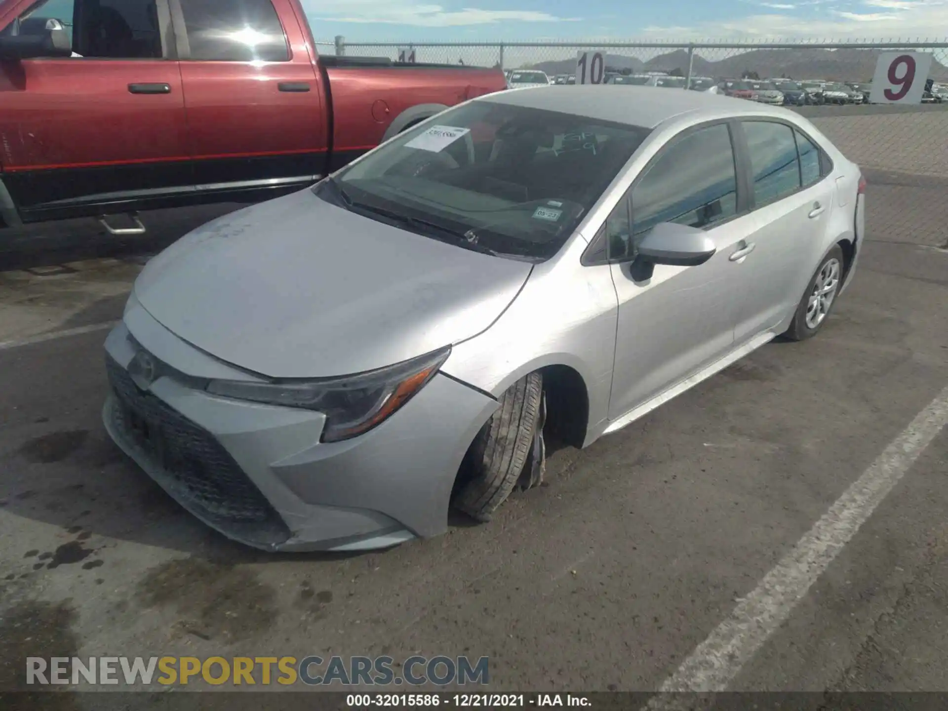 2 Photograph of a damaged car 5YFEPMAE6MP255766 TOYOTA COROLLA 2021