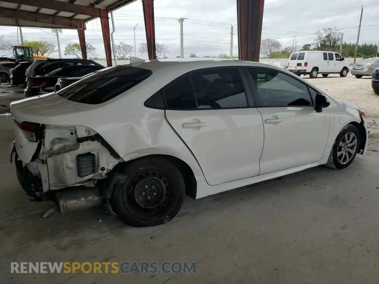 3 Фотография поврежденного автомобиля 5YFEPMAE6MP256447 TOYOTA COROLLA 2021