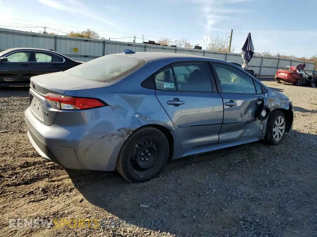 3 Фотография поврежденного автомобиля 5YFEPMAE6MP270591 TOYOTA COROLLA 2021