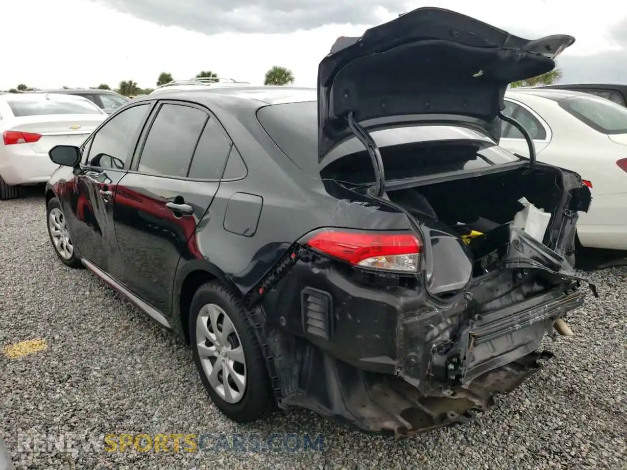 3 Photograph of a damaged car 5YFEPMAE7MP153814 TOYOTA COROLLA 2021