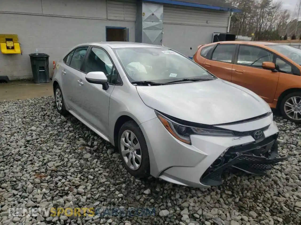 1 Фотография поврежденного автомобиля 5YFEPMAE7MP154459 TOYOTA COROLLA 2021
