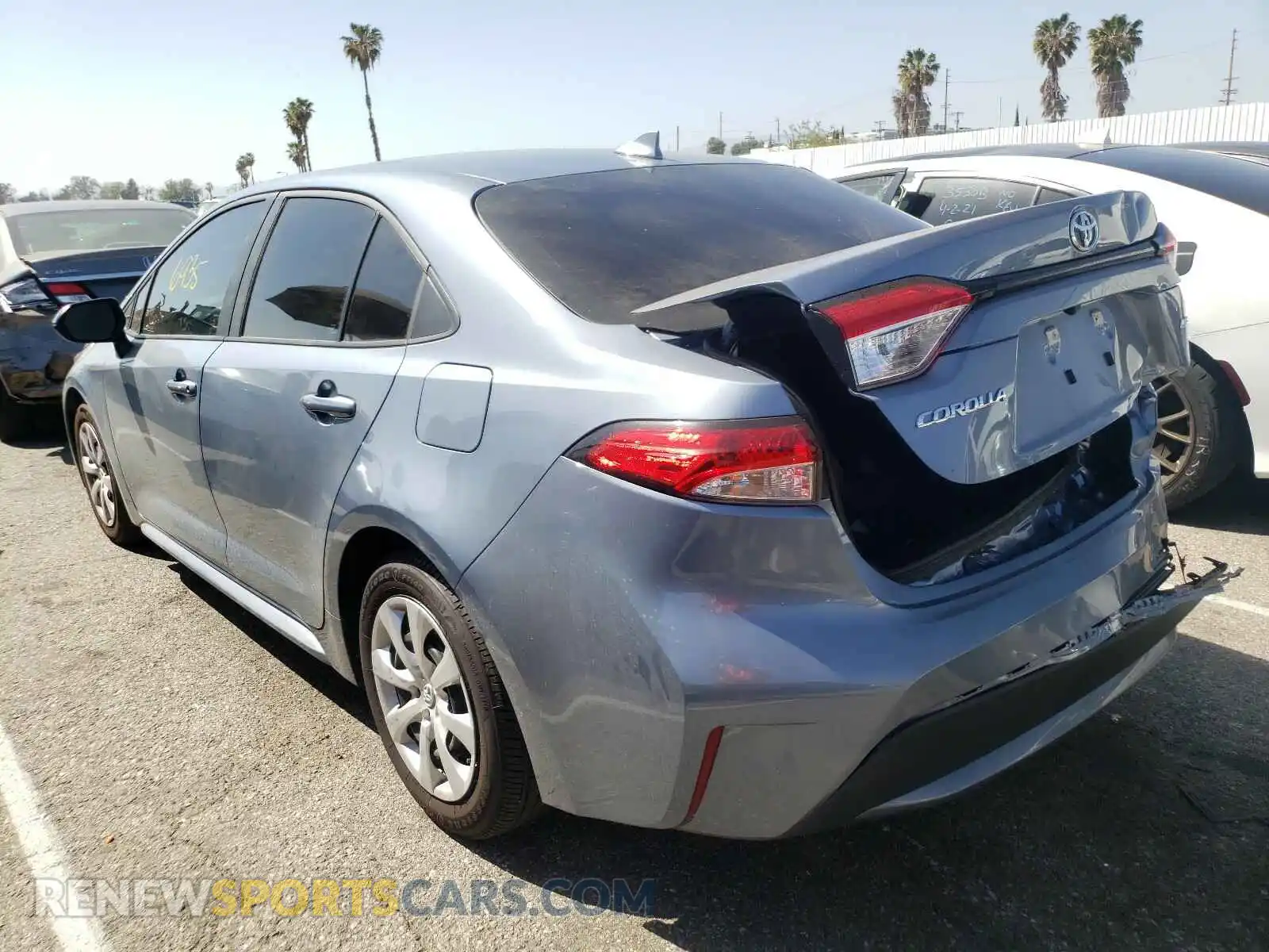 3 Photograph of a damaged car 5YFEPMAE7MP161072 TOYOTA COROLLA 2021