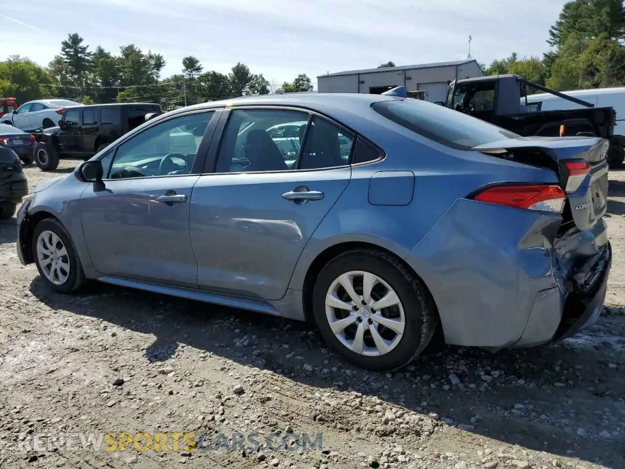 2 fotografías del automóvil dañado 5YFEPMAE7MP162948 TOYOTA COROLLA 2021