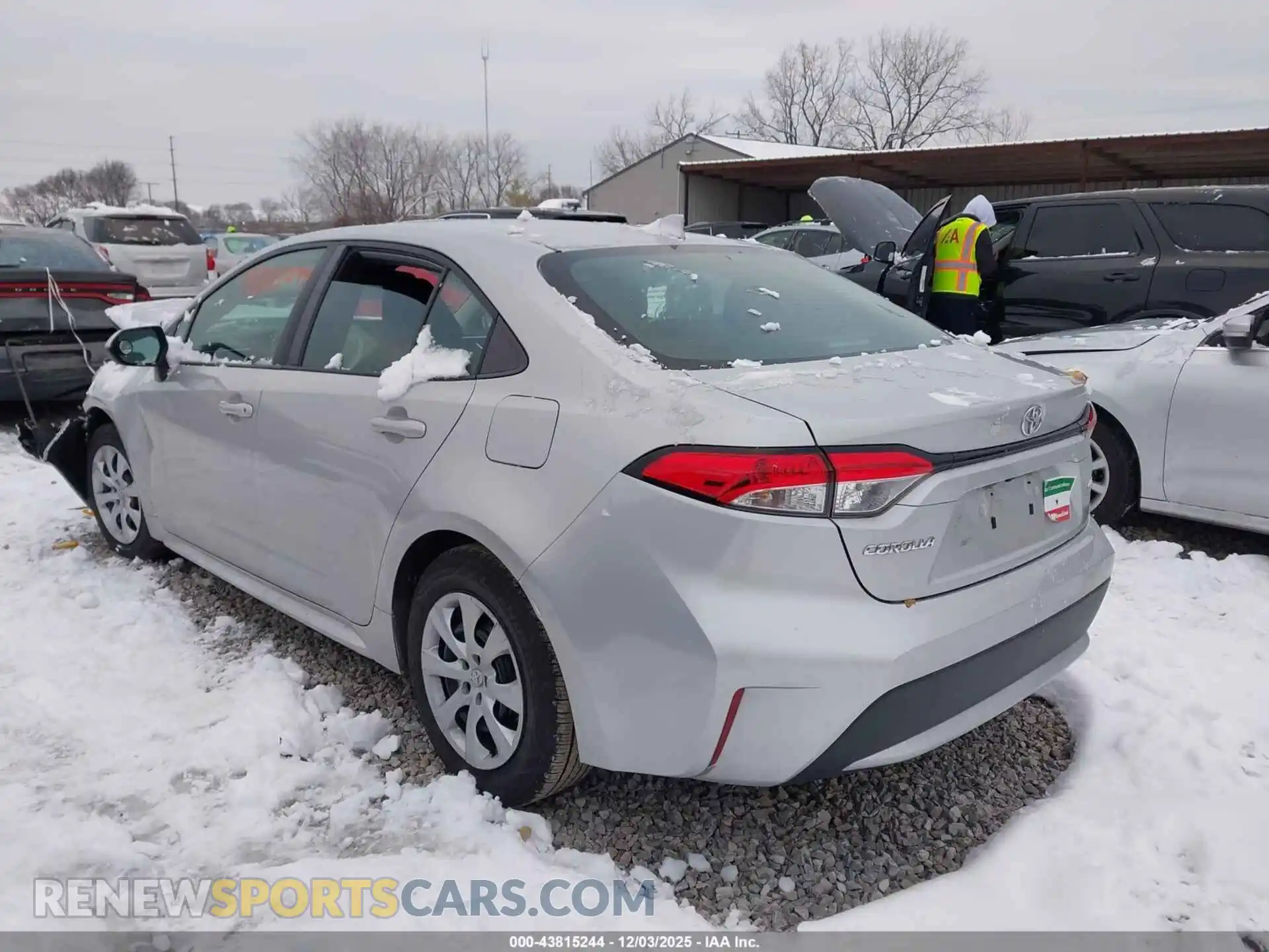 3 Photograph of a damaged car 5YFEPMAE7MP174078 TOYOTA COROLLA 2021
