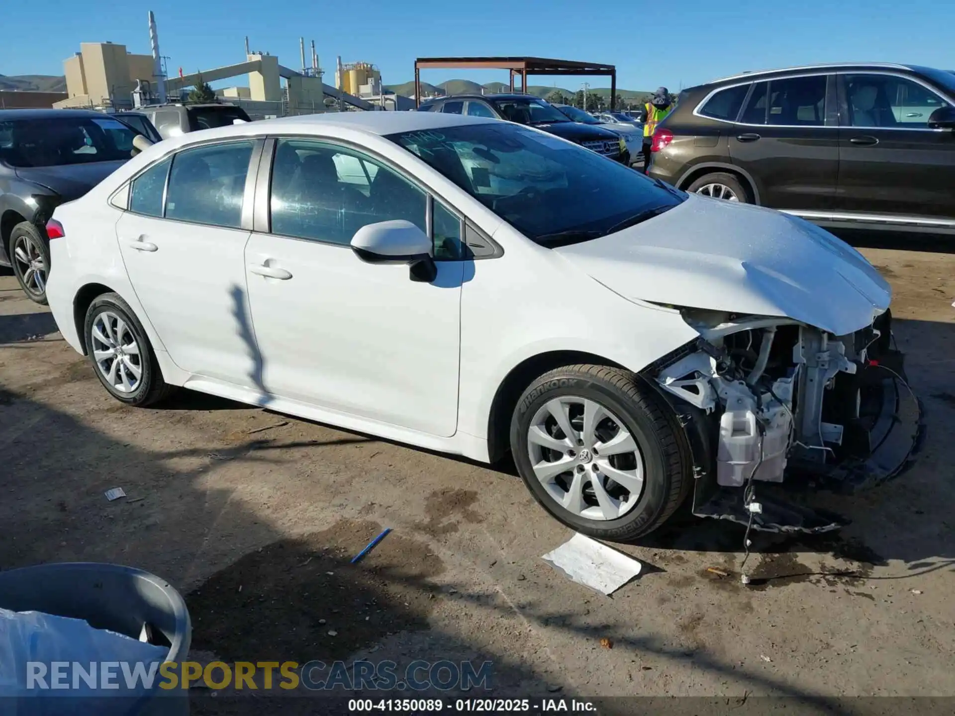 1 Photograph of a damaged car 5YFEPMAE7MP181614 TOYOTA COROLLA 2021