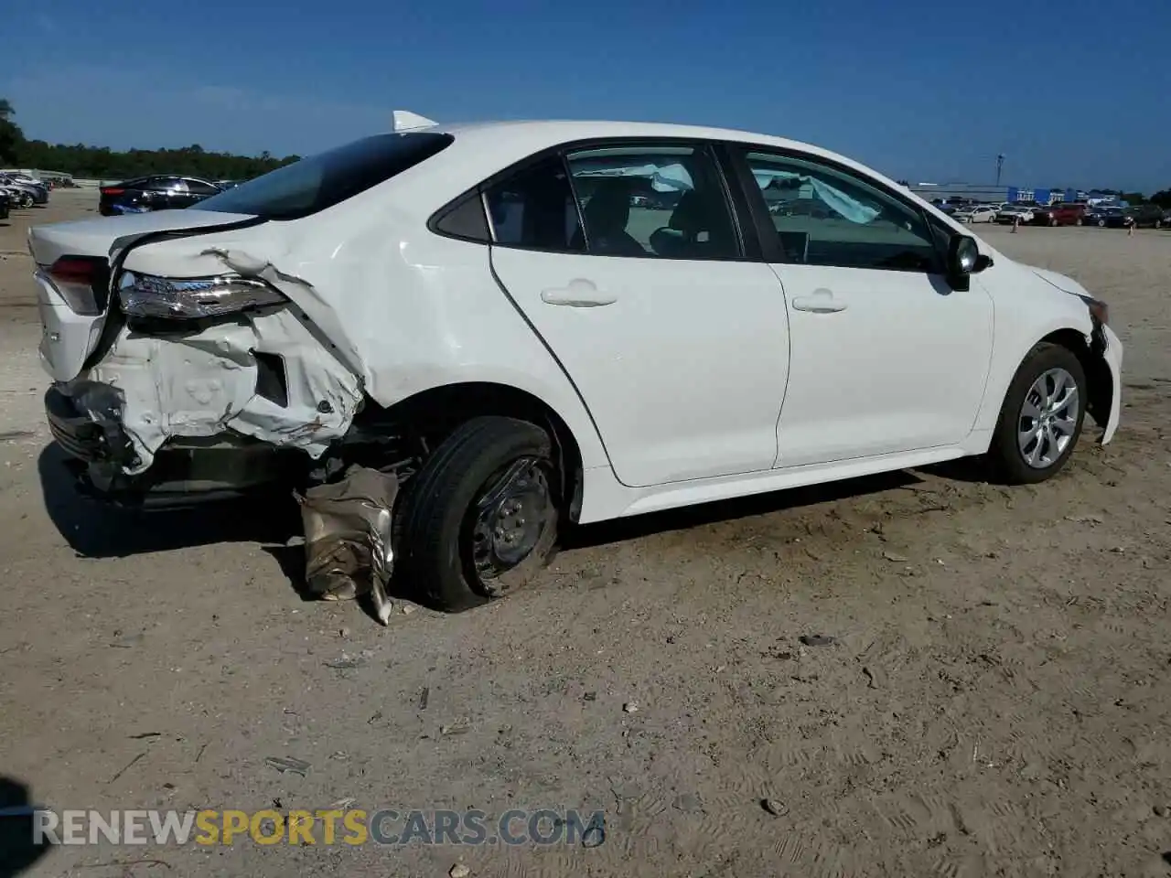 3 Photograph of a damaged car 5YFEPMAE7MP185789 TOYOTA COROLLA 2021