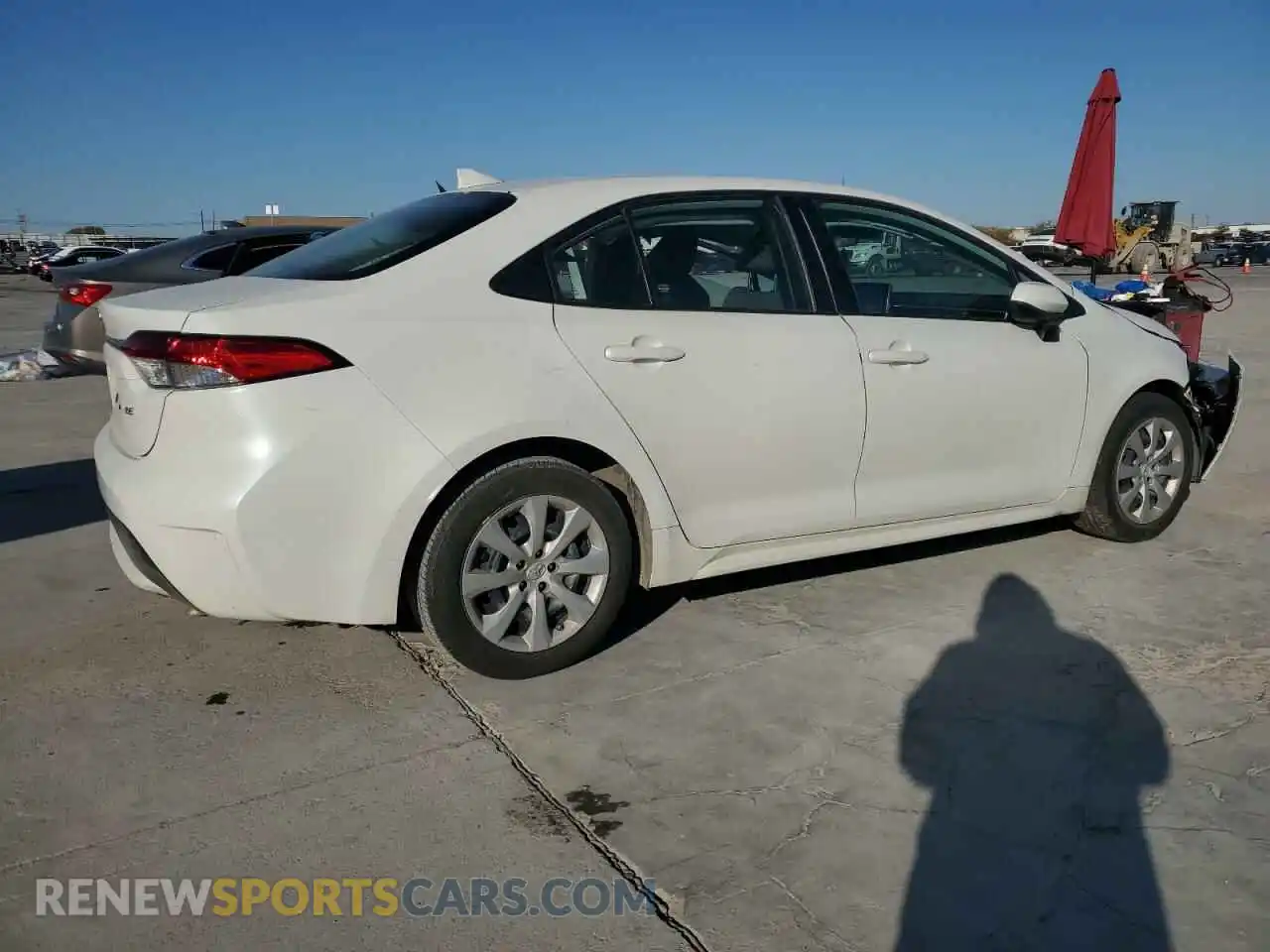 3 Photograph of a damaged car 5YFEPMAE7MP193259 TOYOTA COROLLA 2021