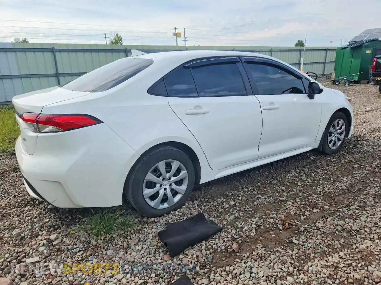 3 Photograph of a damaged car 5YFEPMAE7MP205393 TOYOTA COROLLA 2021