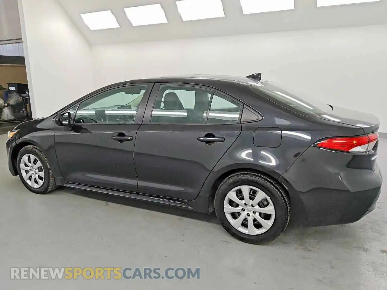 2 Photograph of a damaged car 5YFEPMAE7MP207449 TOYOTA COROLLA 2021