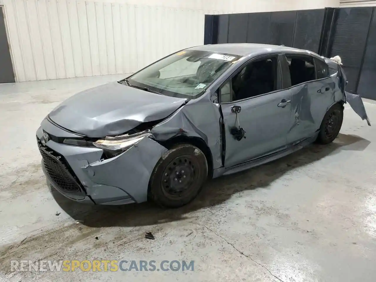 1 Photograph of a damaged car 5YFEPMAE7MP209900 TOYOTA COROLLA 2021