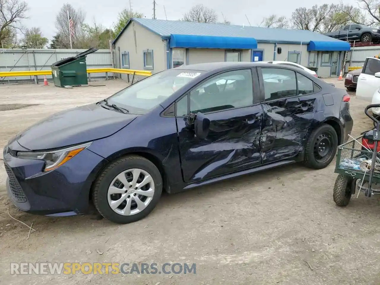 1 Photograph of a damaged car 5YFEPMAE7MP210674 TOYOTA COROLLA 2021