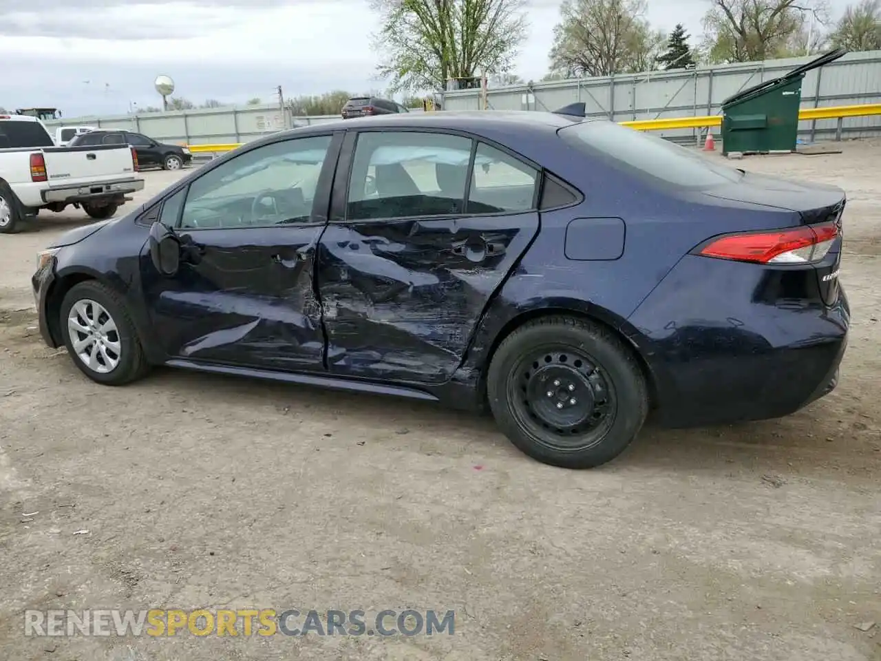 2 Photograph of a damaged car 5YFEPMAE7MP210674 TOYOTA COROLLA 2021