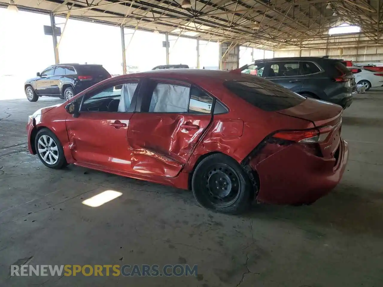 2 fotografías del automóvil dañado 5YFEPMAE7MP215387 TOYOTA COROLLA 2021