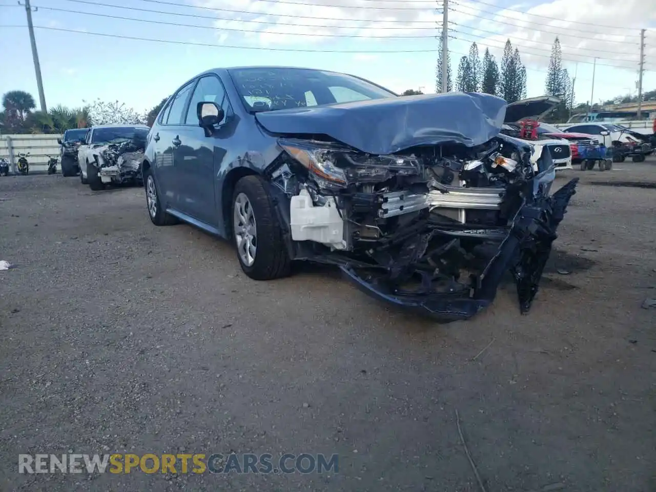 1 Photograph of a damaged car 5YFEPMAE7MP217608 TOYOTA COROLLA 2021
