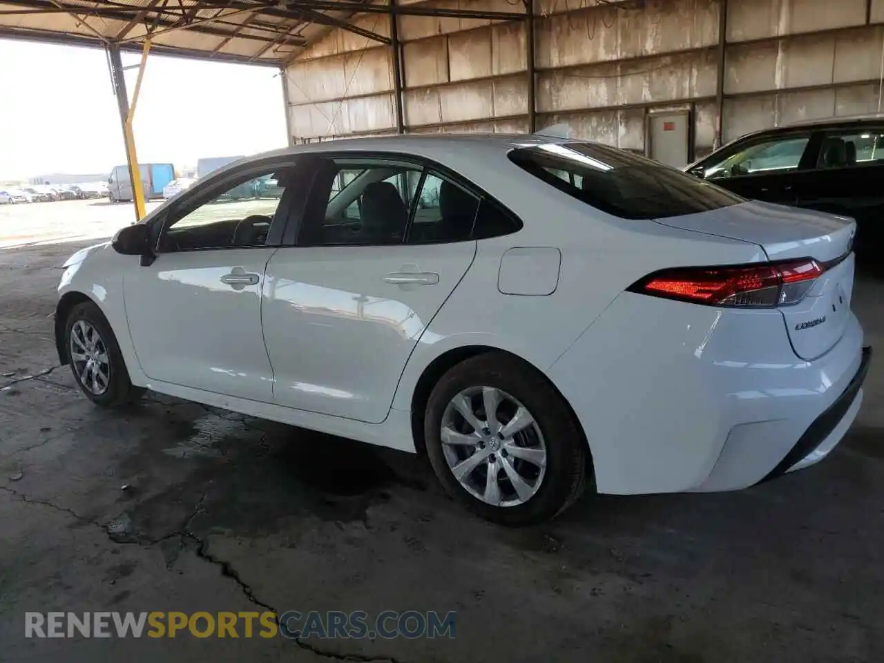 2 Photograph of a damaged car 5YFEPMAE7MP245232 TOYOTA COROLLA 2021