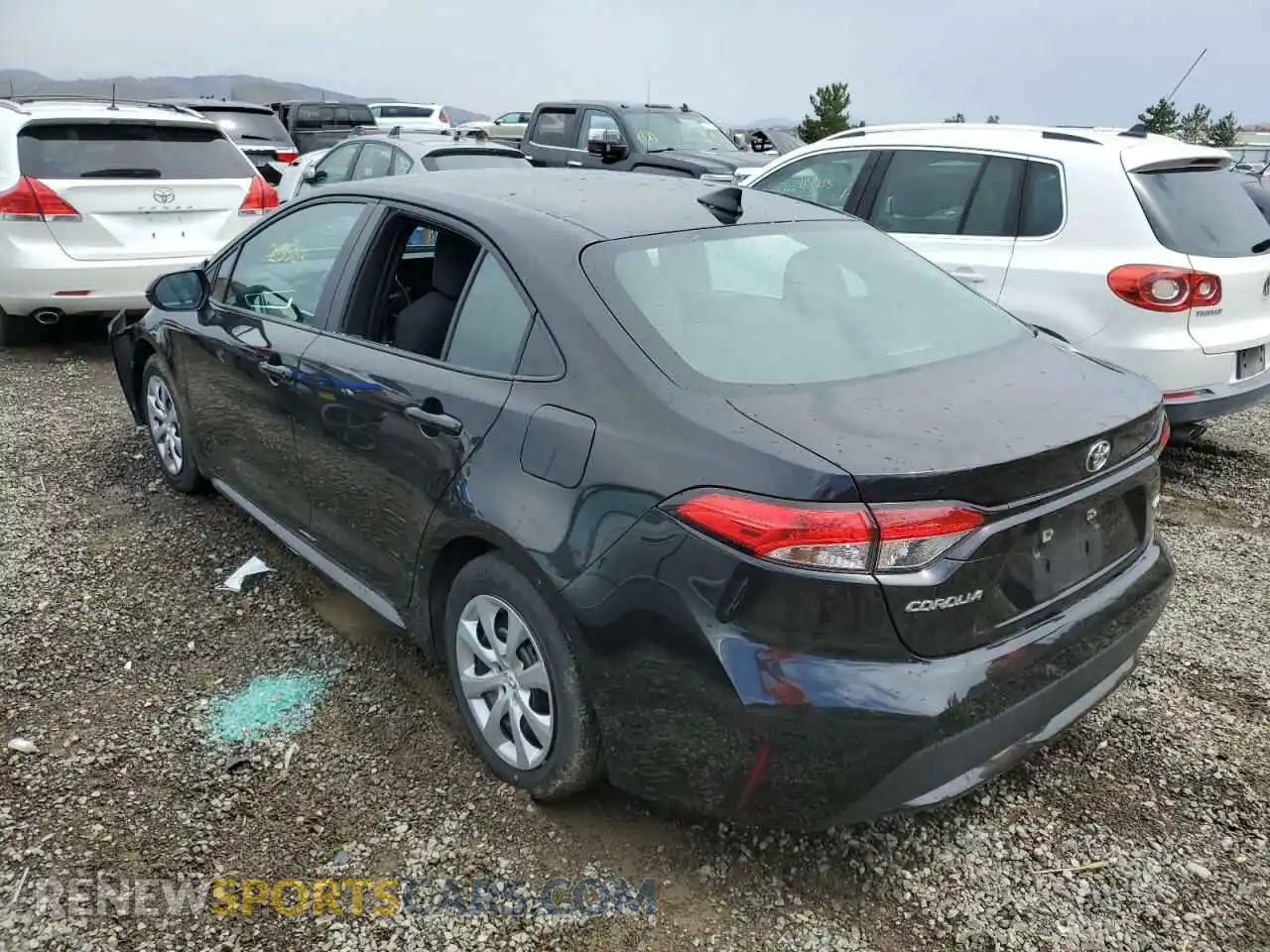 3 Photograph of a damaged car 5YFEPMAE7MP254206 TOYOTA COROLLA 2021