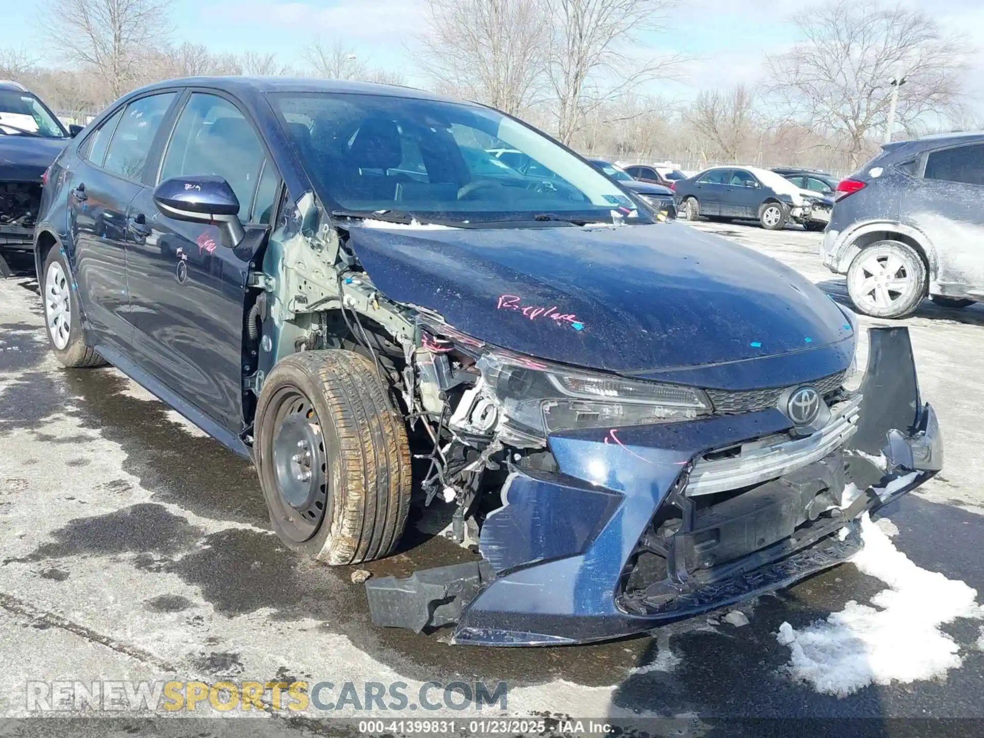 1 Photograph of a damaged car 5YFEPMAE7MP254674 TOYOTA COROLLA 2021