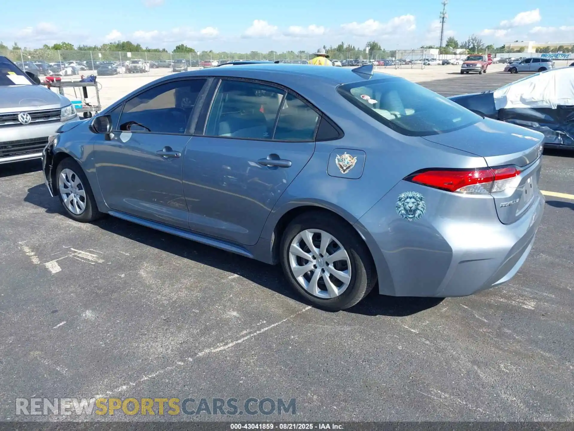 3 Photograph of a damaged car 5YFEPMAE7MP265108 TOYOTA COROLLA 2021