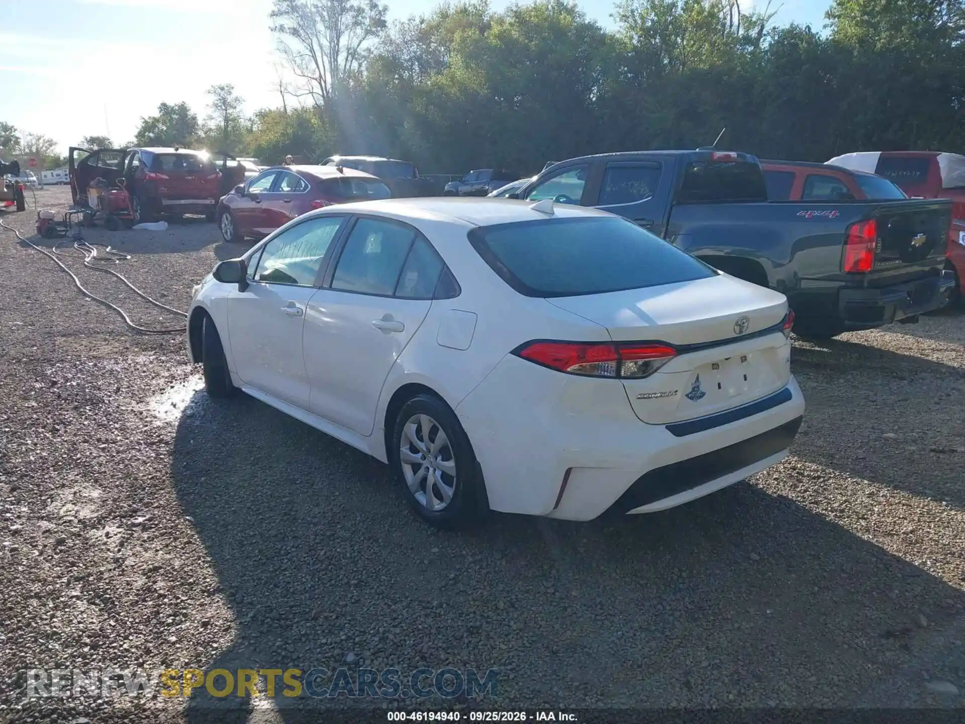 3 Photograph of a damaged car 5YFEPMAE8MP161940 TOYOTA COROLLA 2021