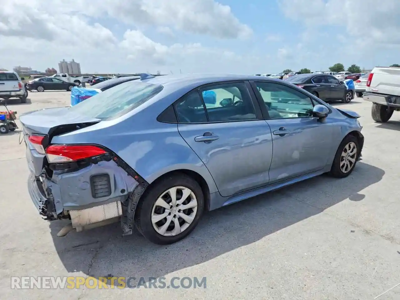3 Photograph of a damaged car 5YFEPMAE8MP164580 TOYOTA COROLLA 2021