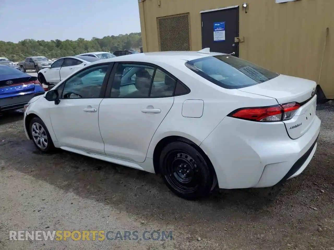 2 Фотография поврежденного автомобиля 5YFEPMAE8MP177250 TOYOTA COROLLA 2021