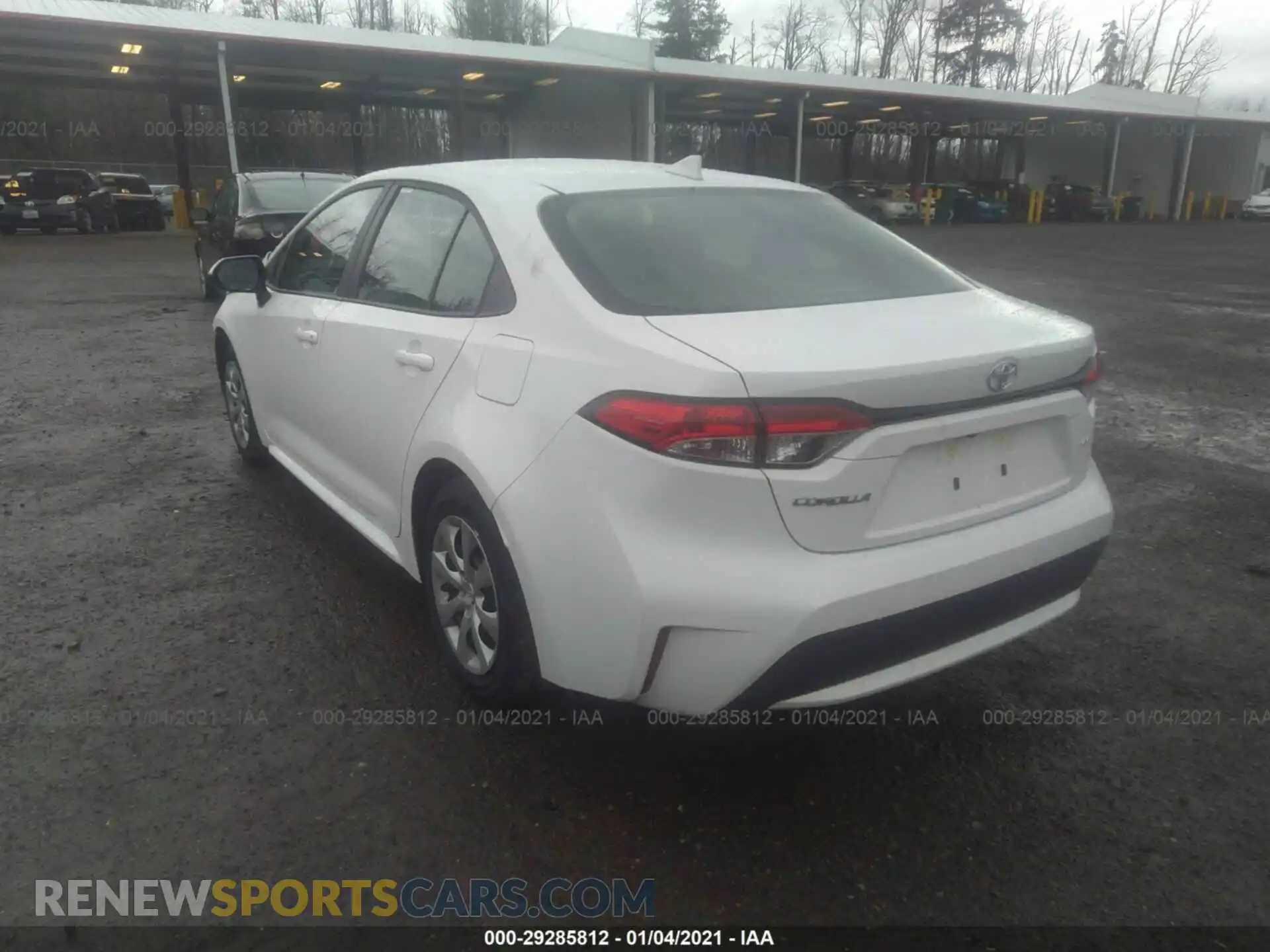 3 Photograph of a damaged car 5YFEPMAE8MP178012 TOYOTA COROLLA 2021