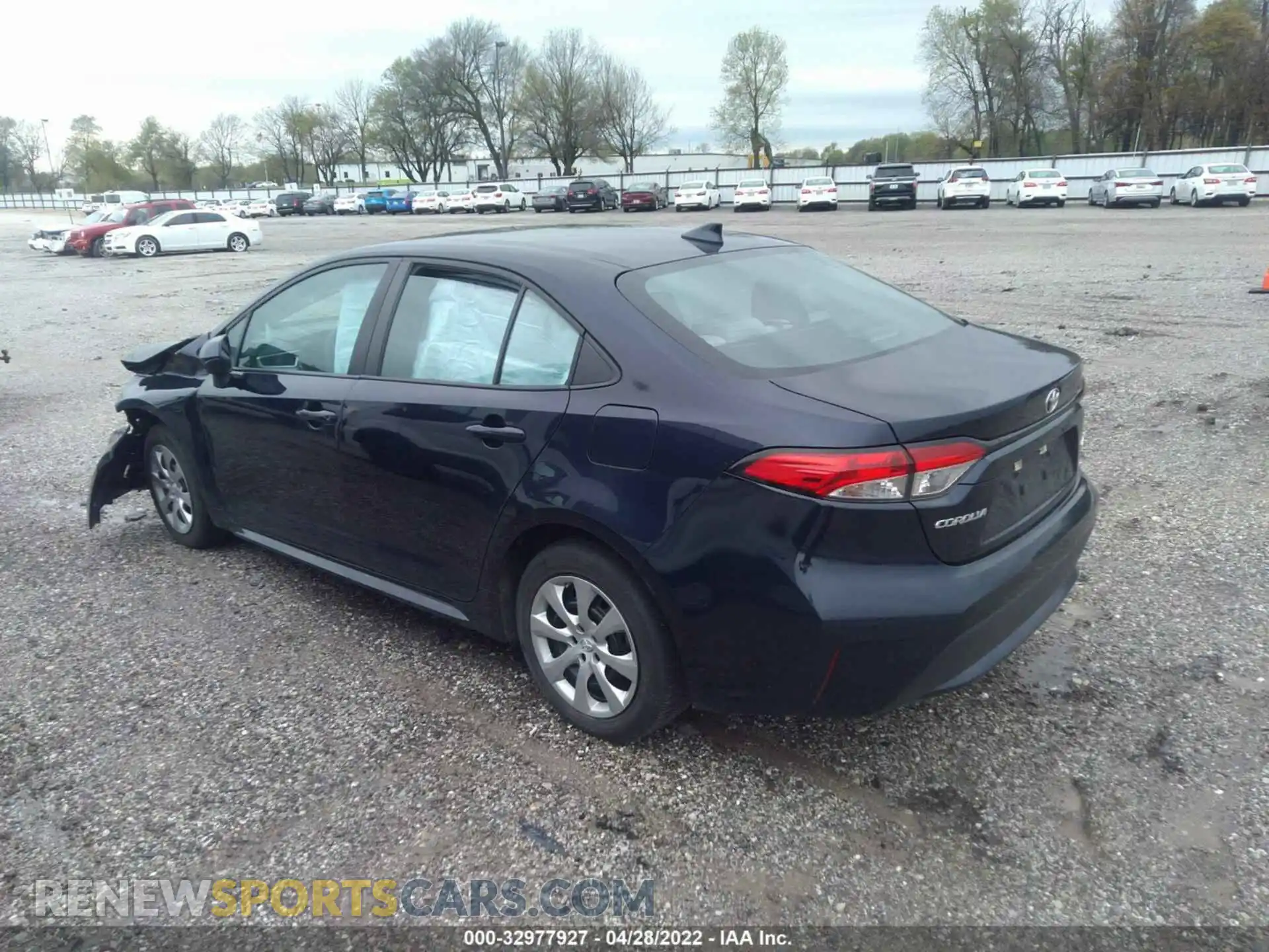 3 fotografías del automóvil dañado 5YFEPMAE8MP179502 TOYOTA COROLLA 2021
