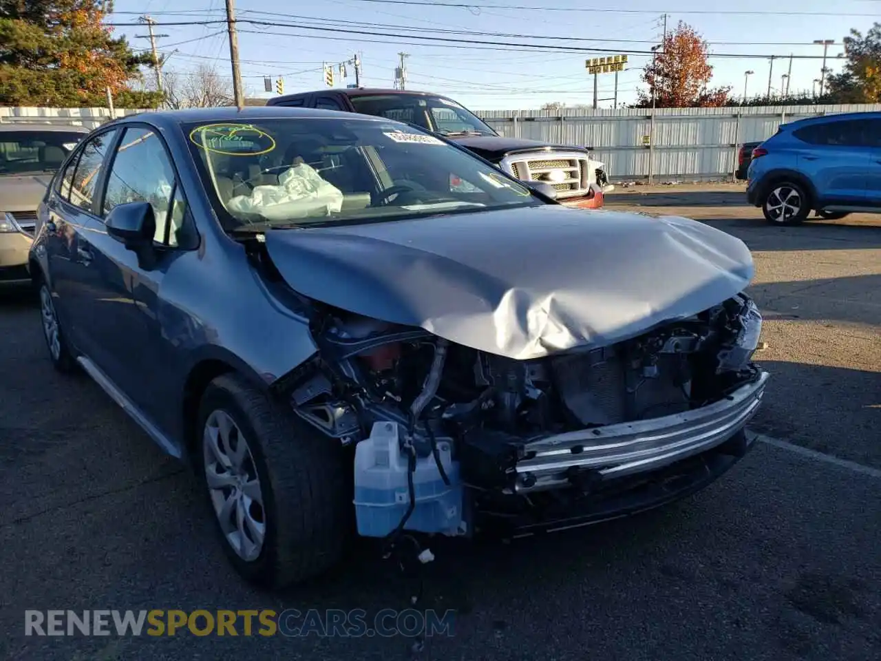 1 Photograph of a damaged car 5YFEPMAE8MP179581 TOYOTA COROLLA 2021
