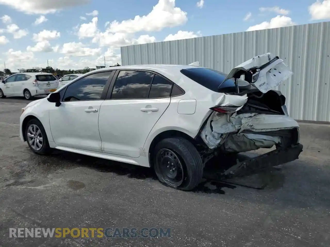 2 Photograph of a damaged car 5YFEPMAE8MP180908 TOYOTA COROLLA 2021