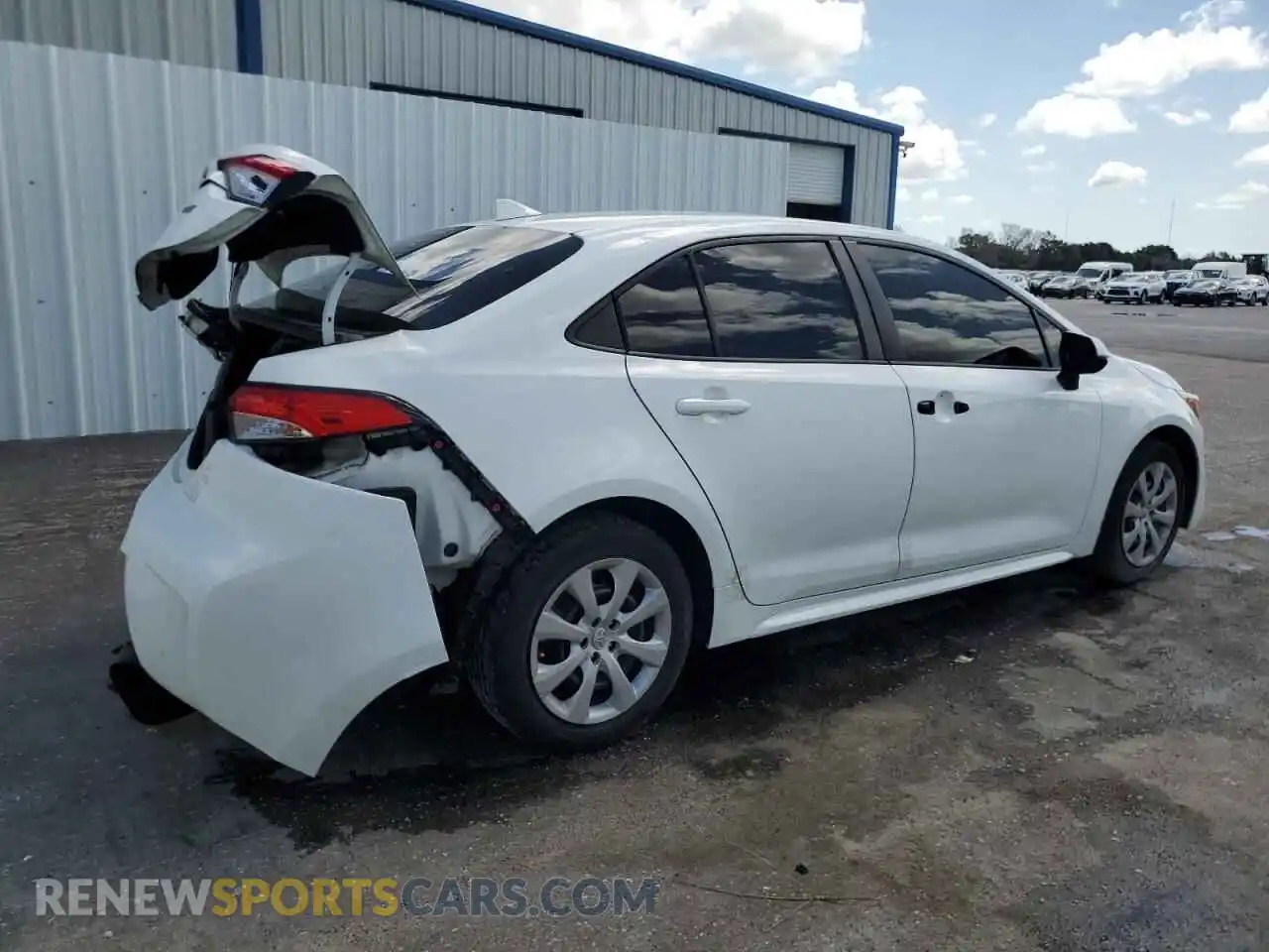 3 Photograph of a damaged car 5YFEPMAE8MP180908 TOYOTA COROLLA 2021