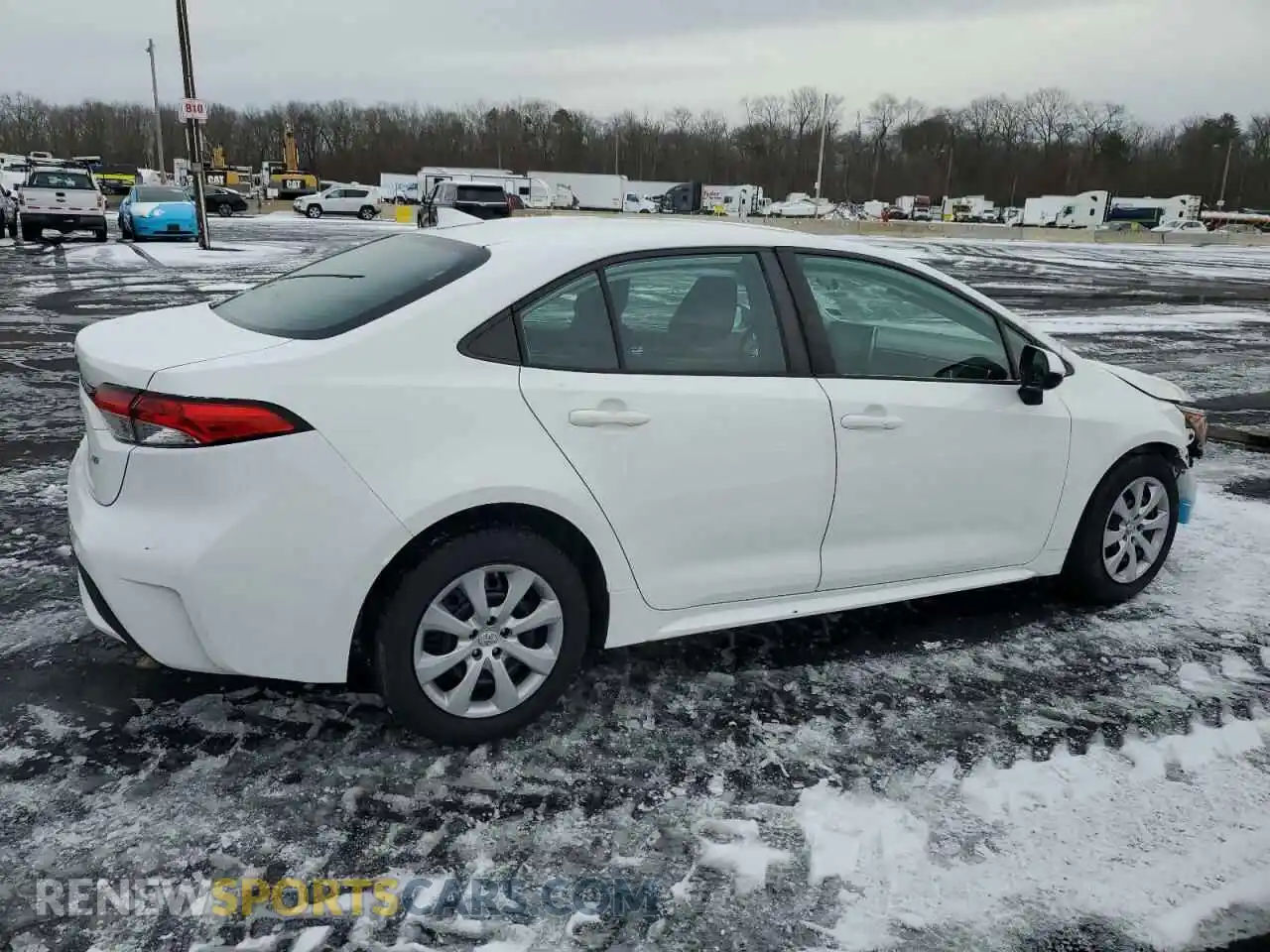 3 Photograph of a damaged car 5YFEPMAE8MP181606 TOYOTA COROLLA 2021