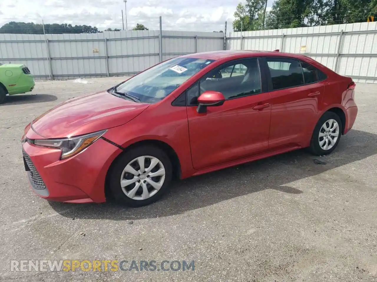 1 Photograph of a damaged car 5YFEPMAE8MP185428 TOYOTA COROLLA 2021