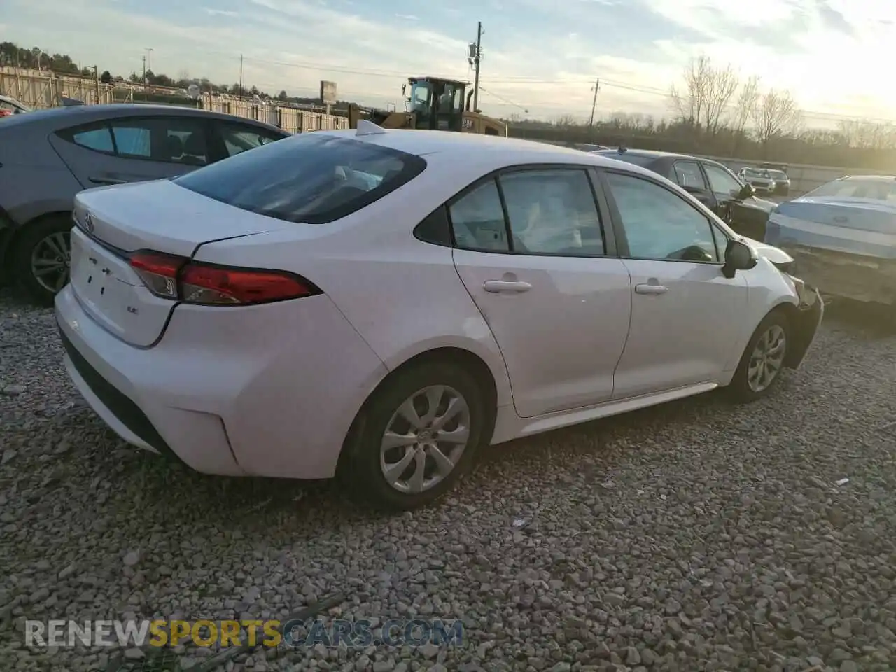 3 Photograph of a damaged car 5YFEPMAE8MP187745 TOYOTA COROLLA 2021