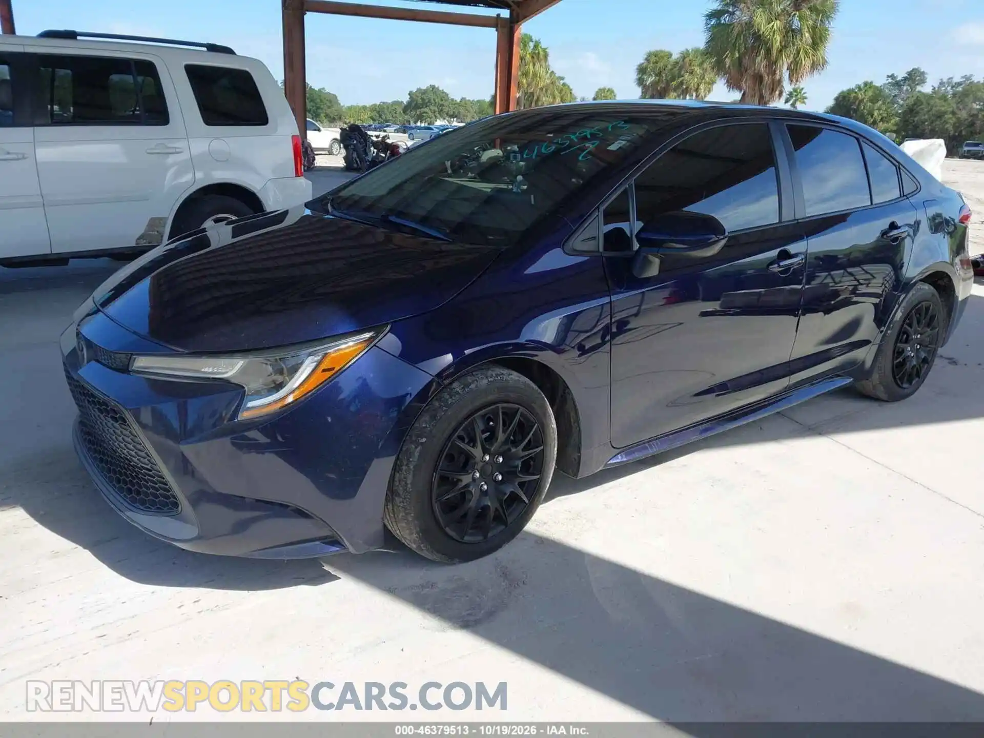 2 fotografías del automóvil dañado 5YFEPMAE8MP188510 TOYOTA COROLLA 2021