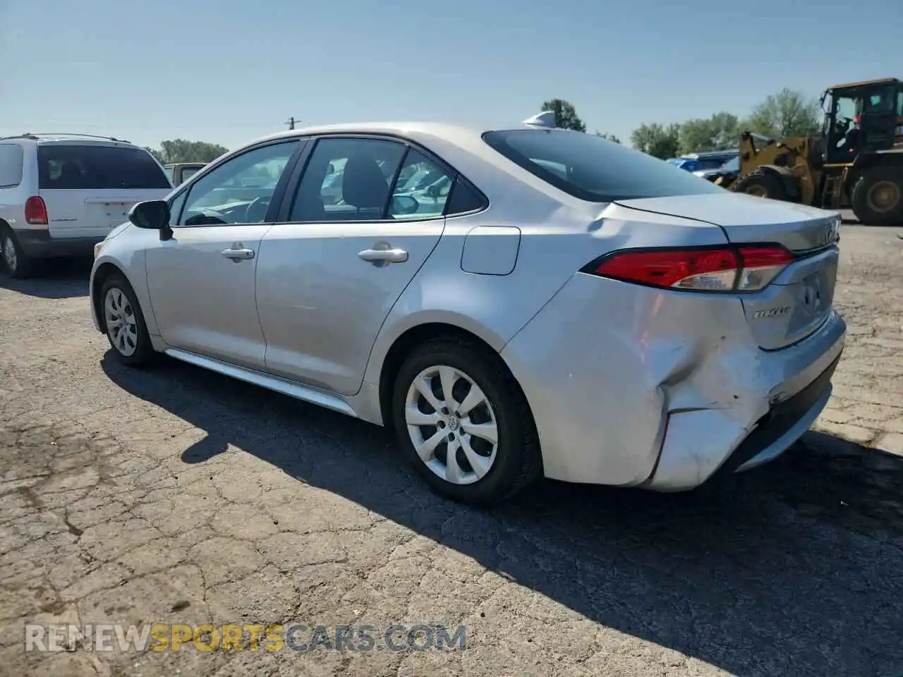 2 fotografías del automóvil dañado 5YFEPMAE8MP189172 TOYOTA COROLLA 2021