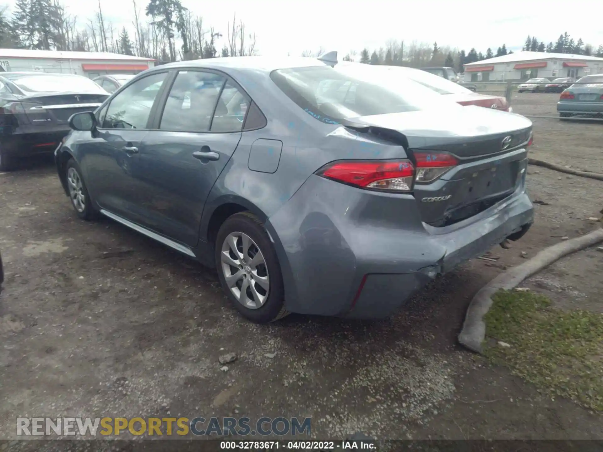 3 Photograph of a damaged car 5YFEPMAE8MP190354 TOYOTA COROLLA 2021