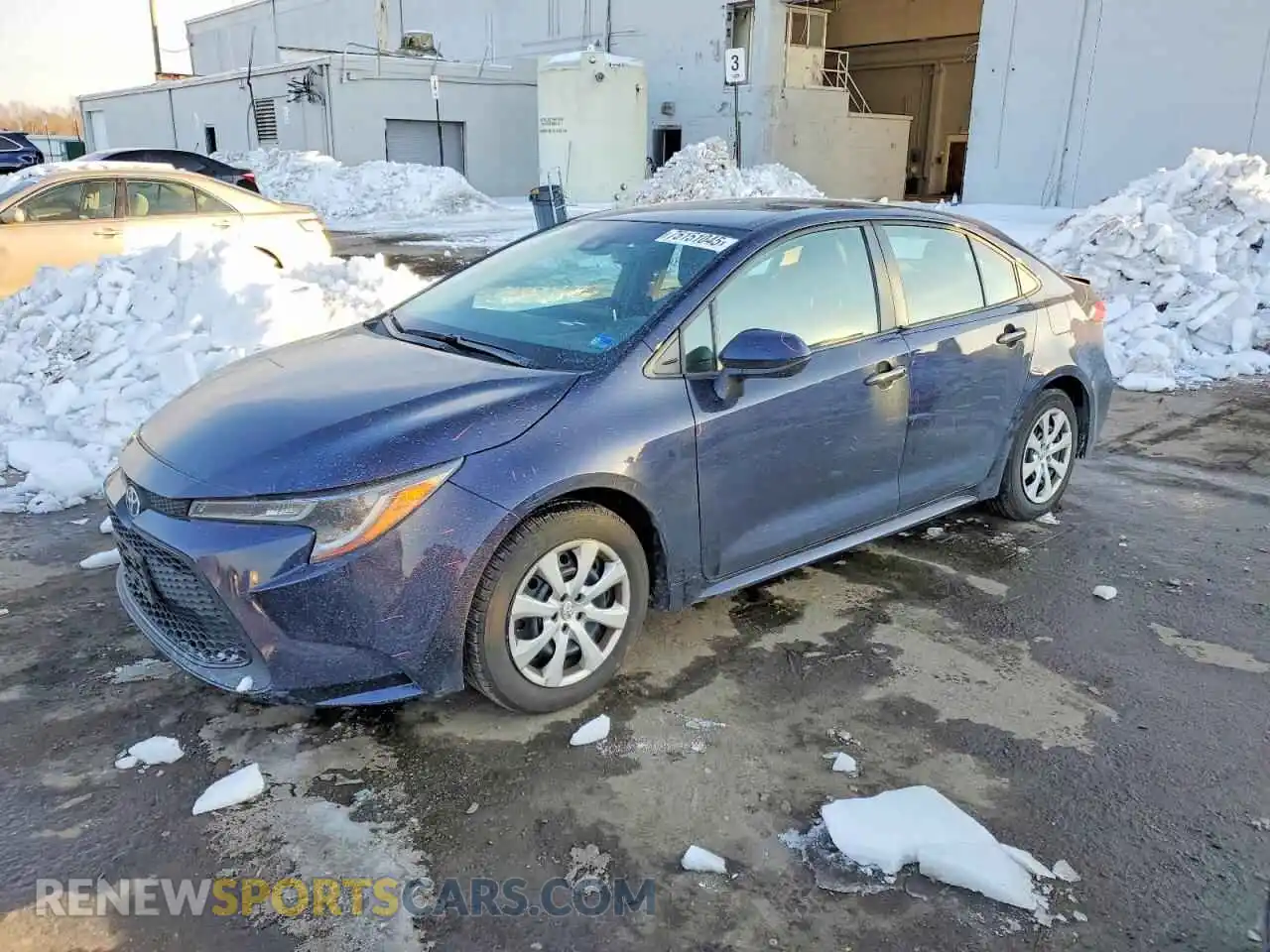 1 Photograph of a damaged car 5YFEPMAE8MP193559 TOYOTA COROLLA 2021