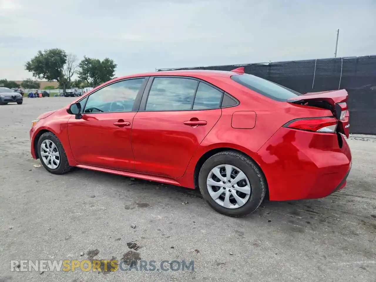 2 Photograph of a damaged car 5YFEPMAE8MP195344 TOYOTA COROLLA 2021