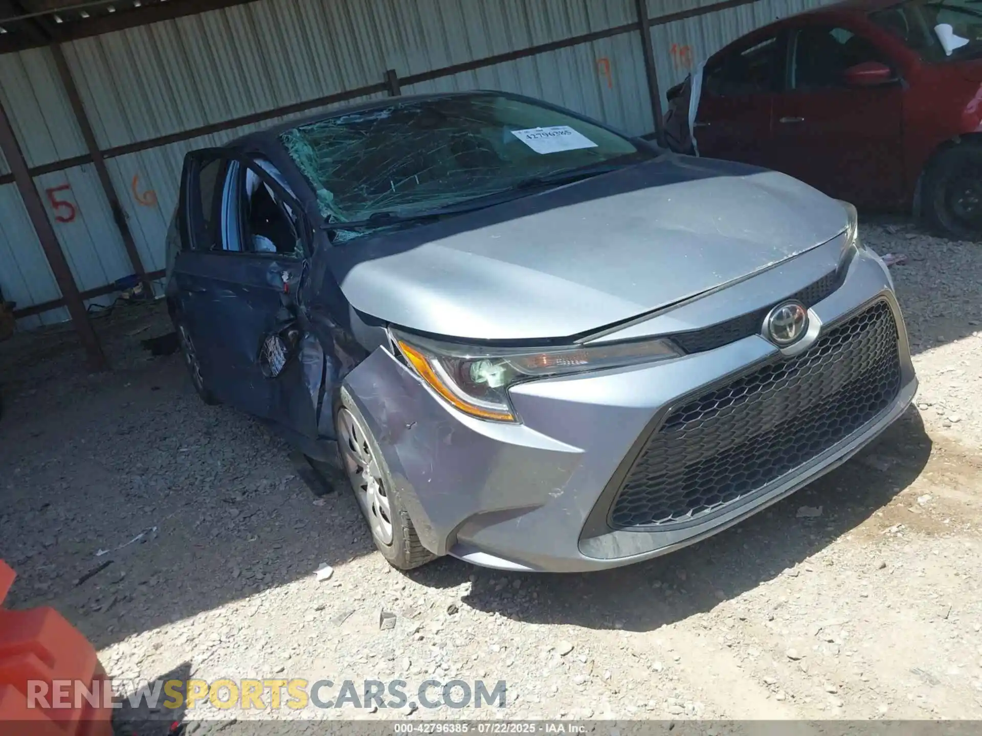 1 Photograph of a damaged car 5YFEPMAE8MP198602 TOYOTA COROLLA 2021
