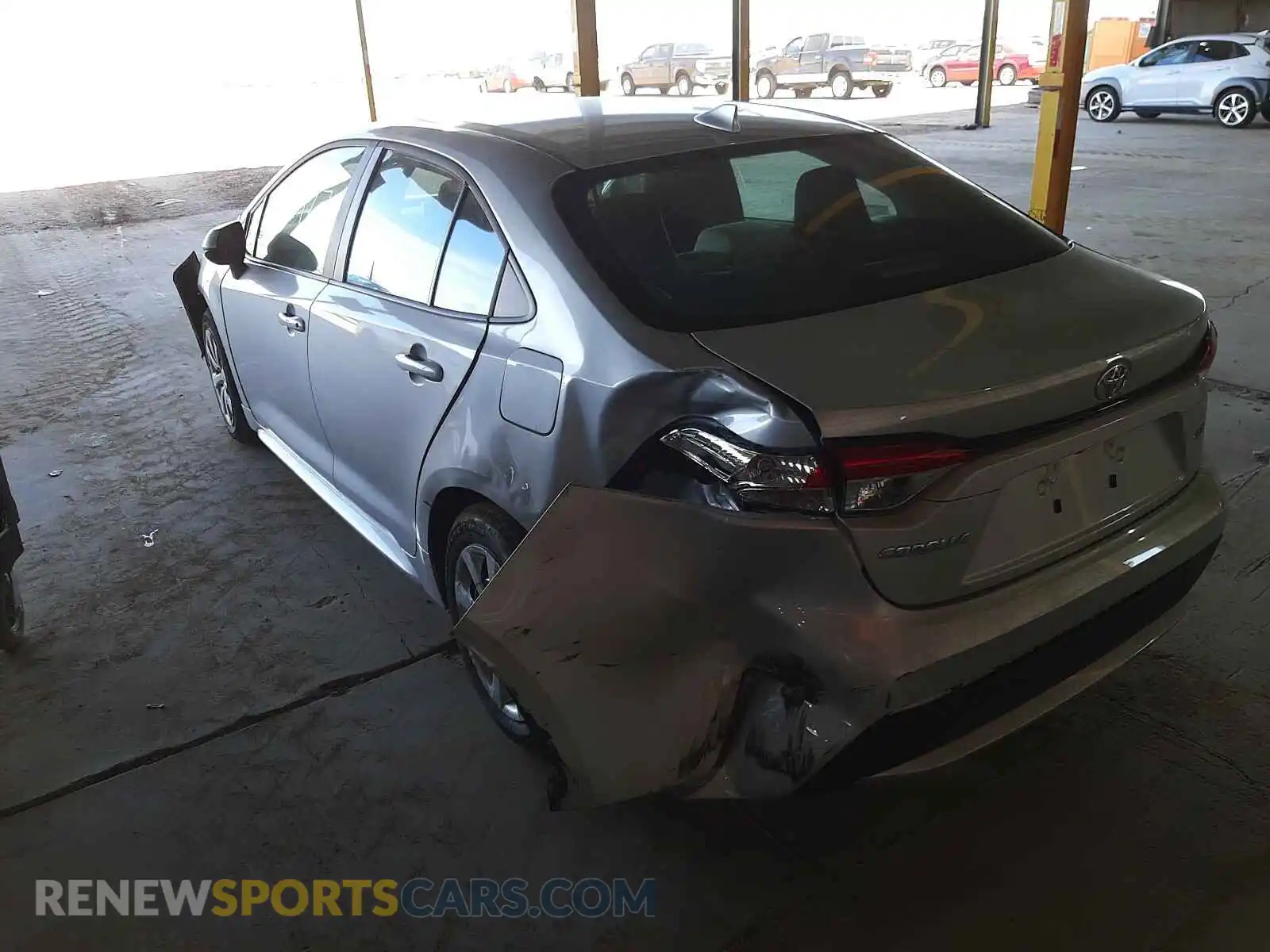 3 Photograph of a damaged car 5YFEPMAE8MP204513 TOYOTA COROLLA 2021