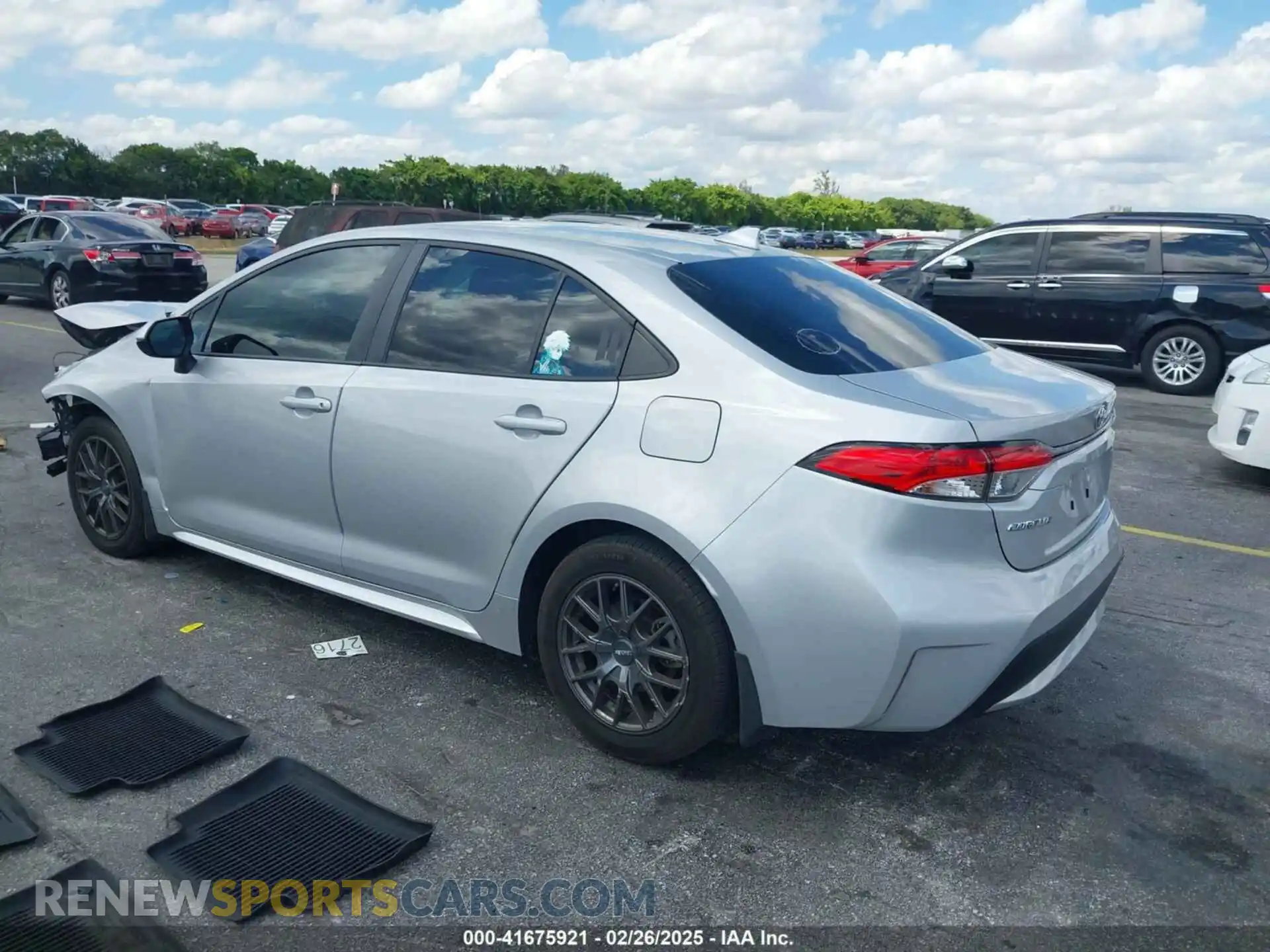 3 Photograph of a damaged car 5YFEPMAE8MP206696 TOYOTA COROLLA 2021