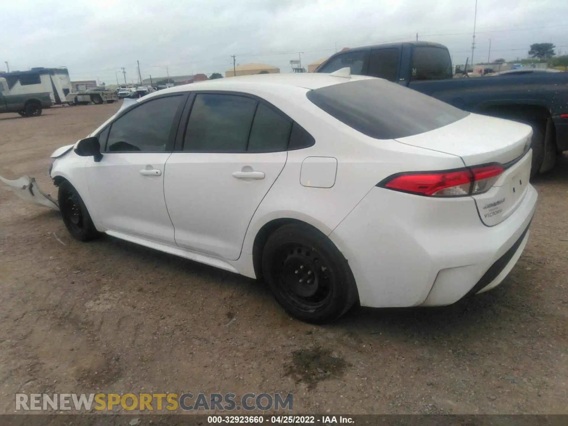 3 Photograph of a damaged car 5YFEPMAE8MP208867 TOYOTA COROLLA 2021