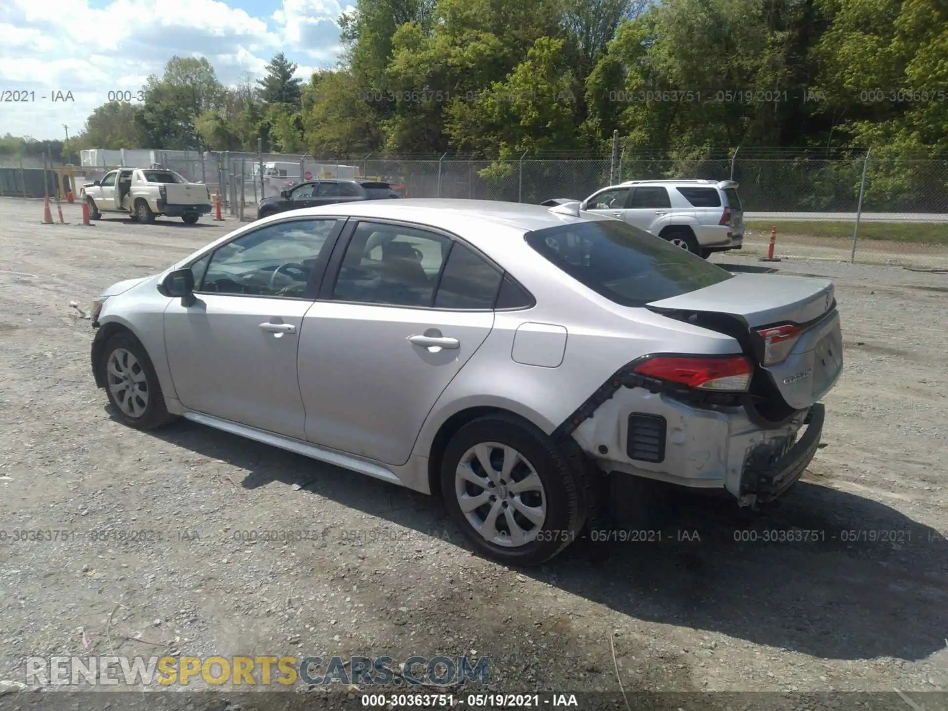 3 Photograph of a damaged car 5YFEPMAE8MP211302 TOYOTA COROLLA 2021