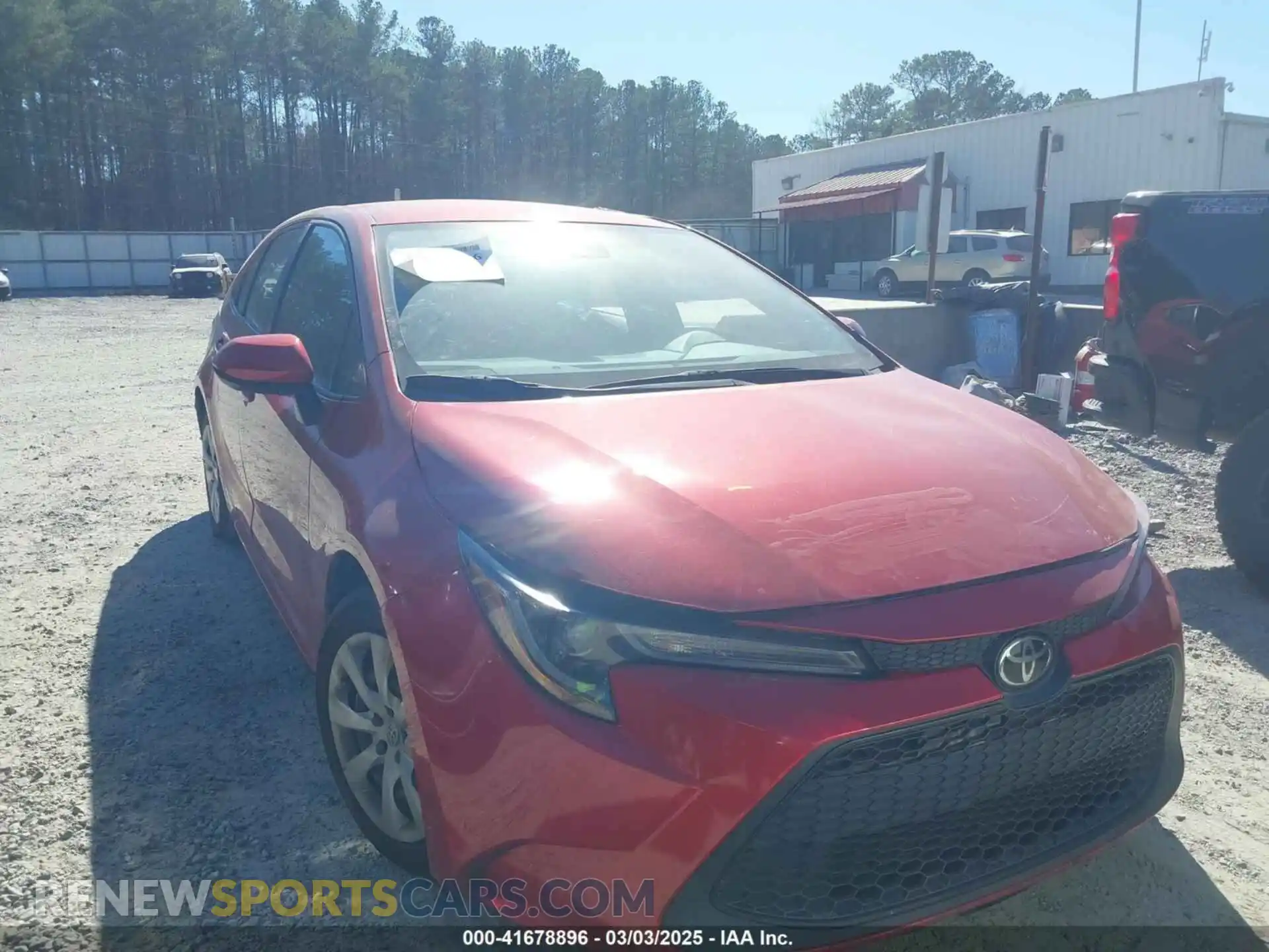 1 Photograph of a damaged car 5YFEPMAE8MP214720 TOYOTA COROLLA 2021