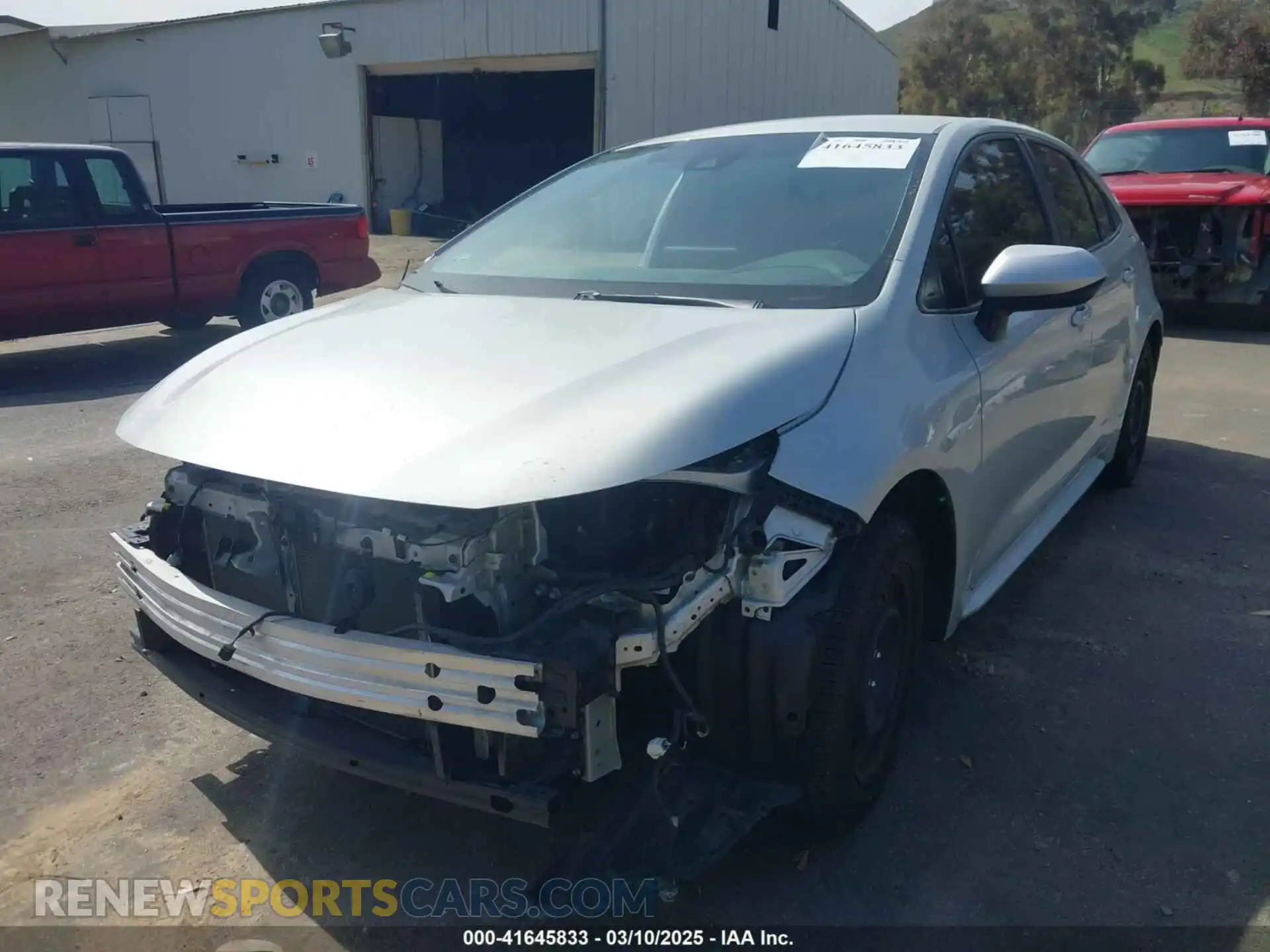 2 Photograph of a damaged car 5YFEPMAE8MP214975 TOYOTA COROLLA 2021