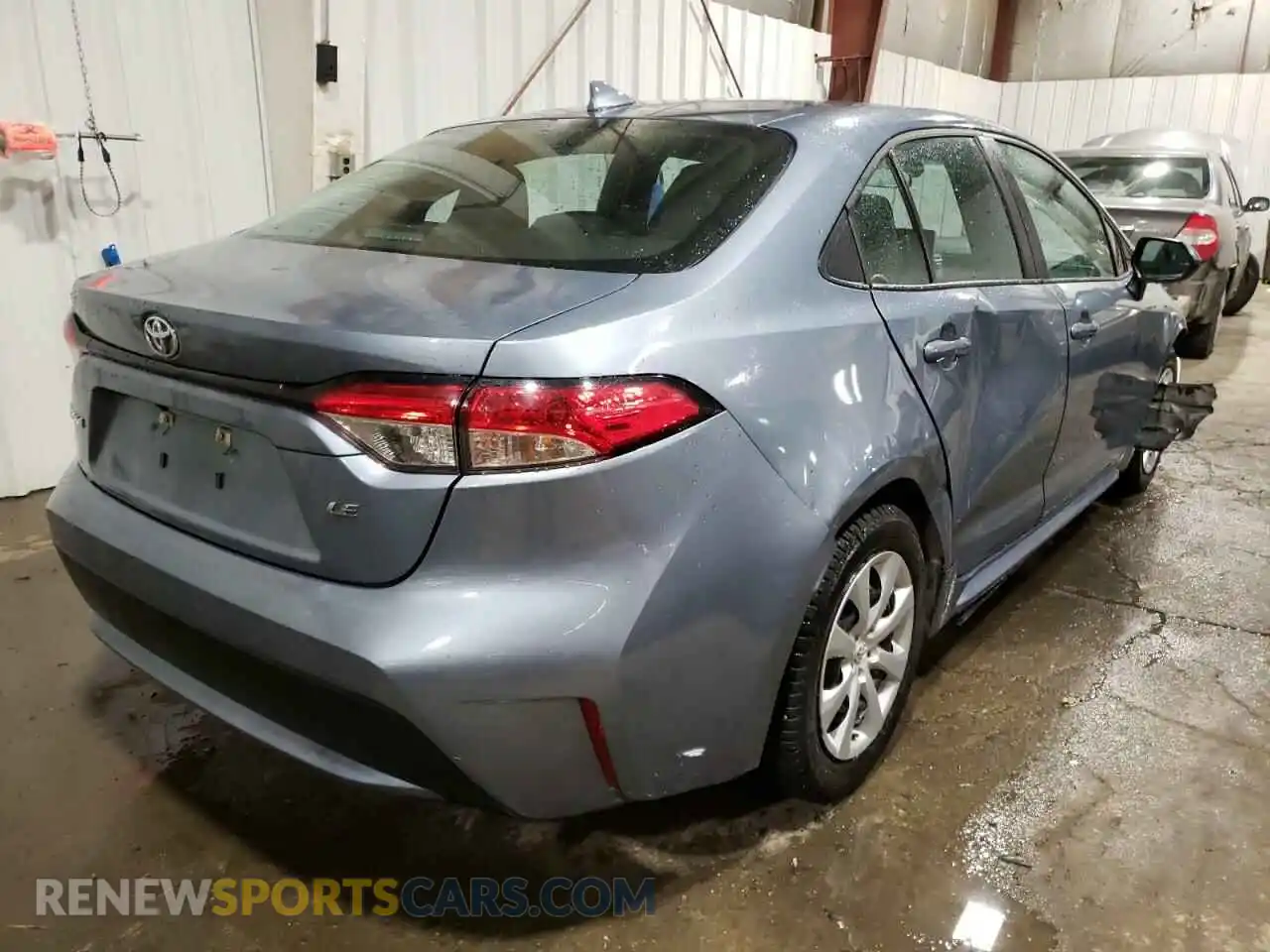3 fotografías del automóvil dañado 5YFEPMAE8MP215673 TOYOTA COROLLA 2021