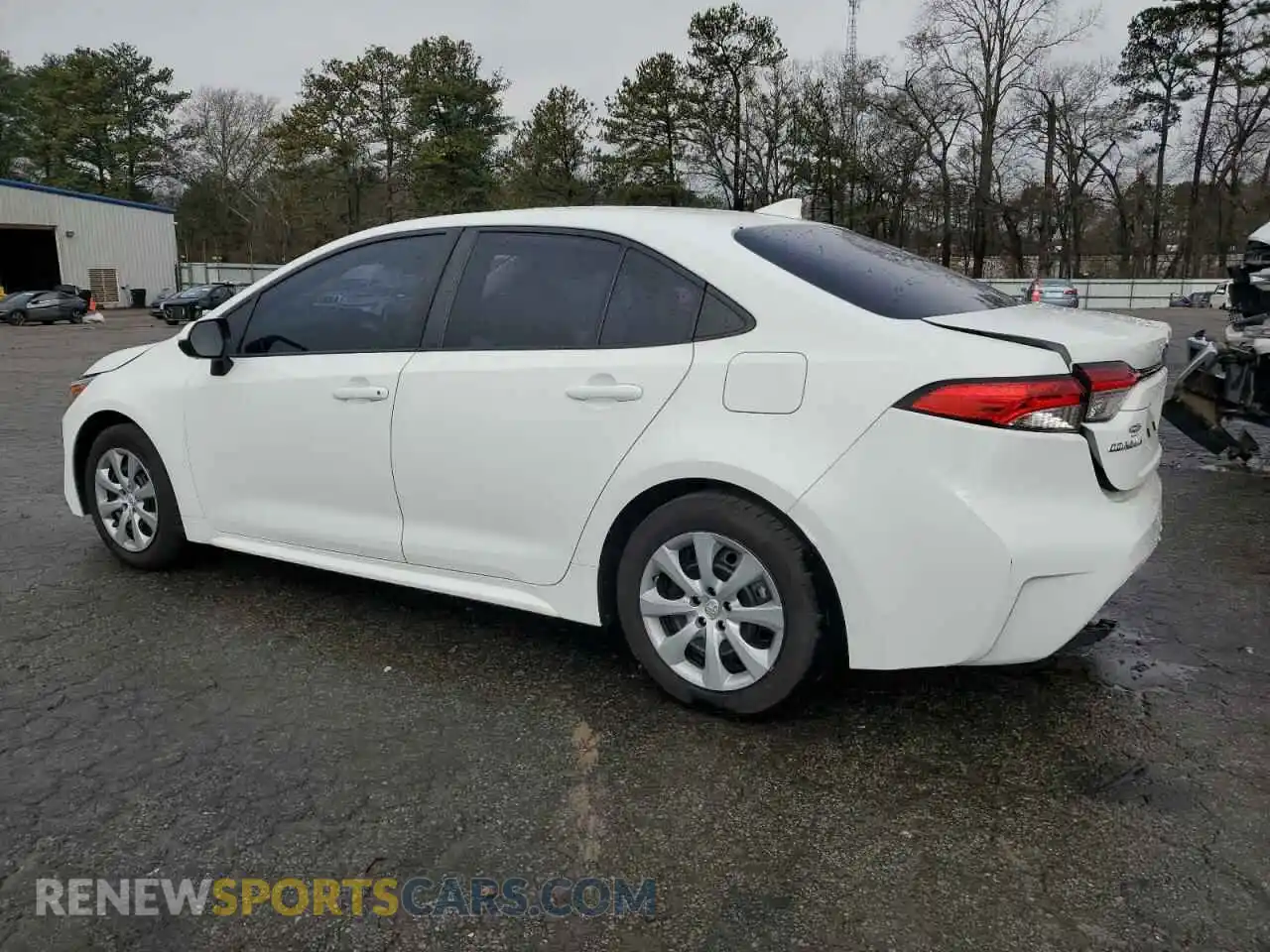 2 Photograph of a damaged car 5YFEPMAE8MP218704 TOYOTA COROLLA 2021