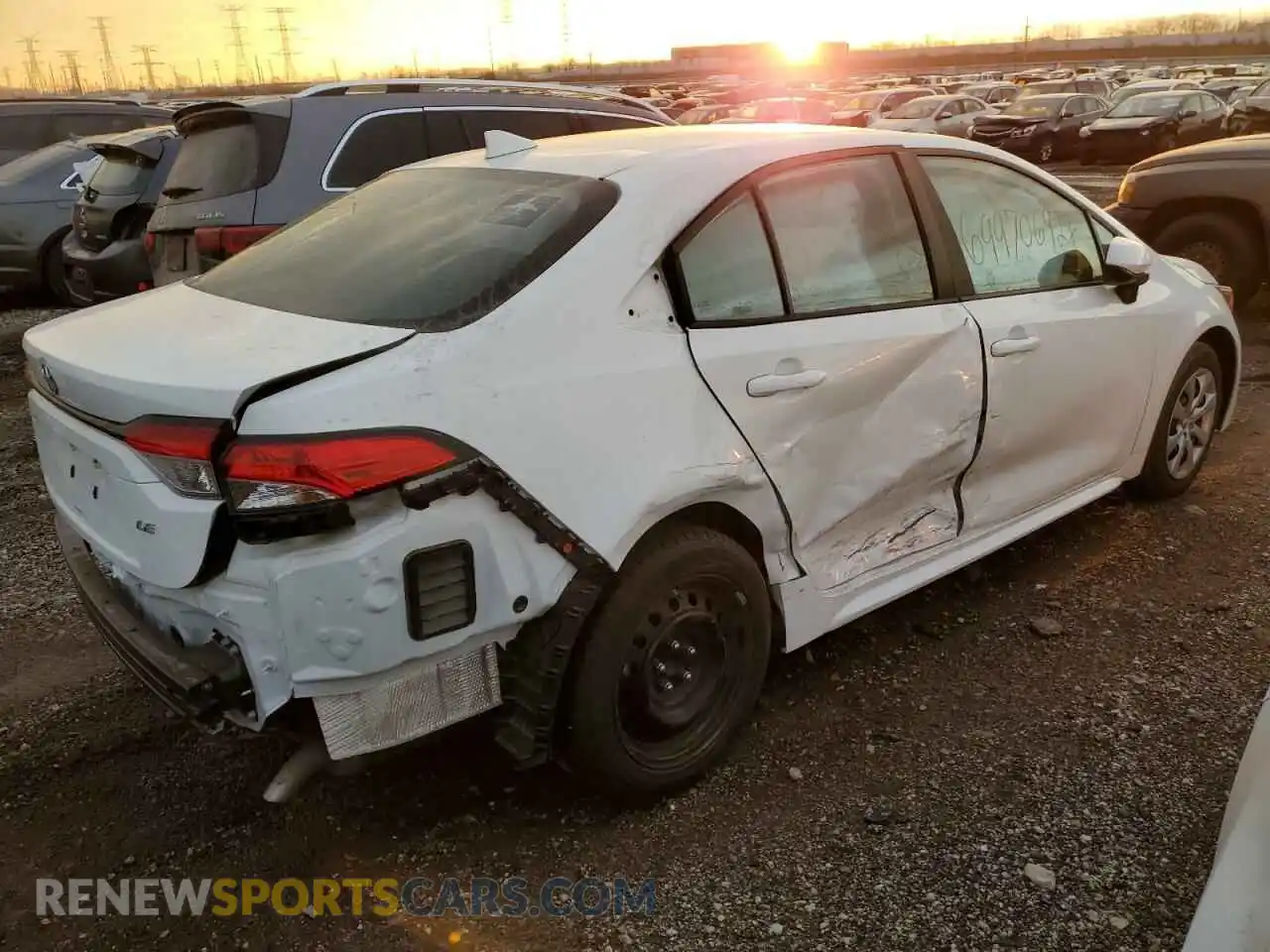 3 Photograph of a damaged car 5YFEPMAE8MP218797 TOYOTA COROLLA 2021