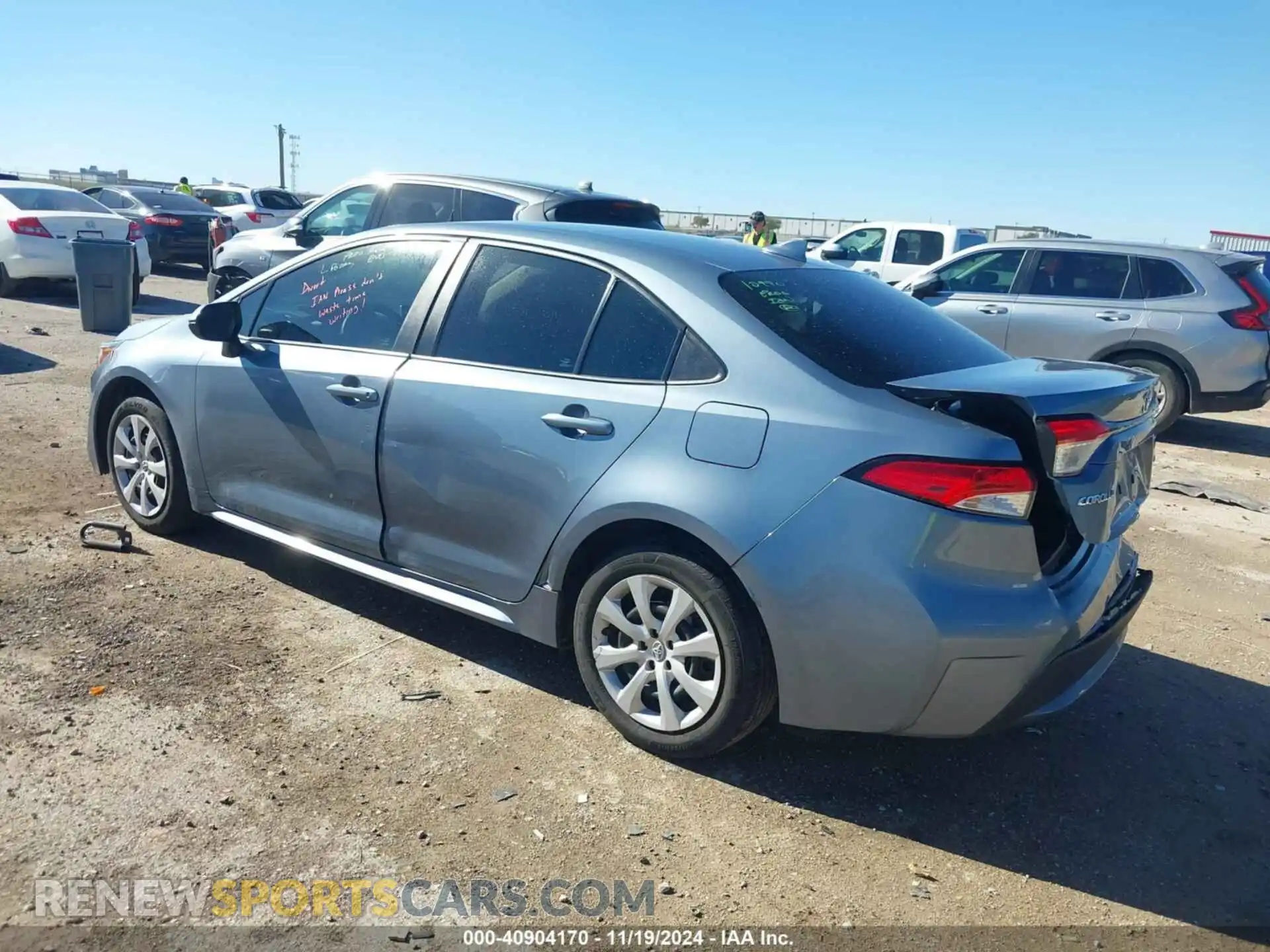 3 Photograph of a damaged car 5YFEPMAE8MP219089 TOYOTA COROLLA 2021
